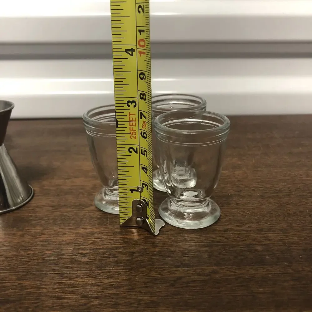 Unknown mcm glass